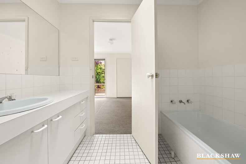 2/8 Antis Street Phillip 2/8 Antis Street Phillip