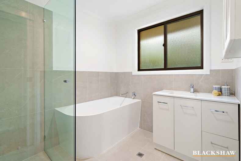 10 Sowden Street Mckellar 10 Sowden Street Mckellar