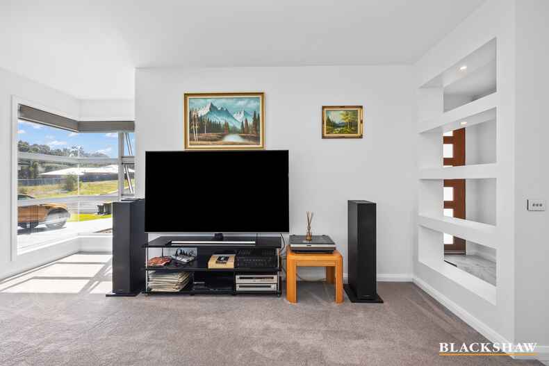 9 Mckenzies Crescent Malua Bay 9 Mckenzies Crescent Malua Bay