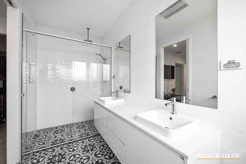 9 Mckenzies Crescent Malua Bay 9 Mckenzies Crescent Malua Bay