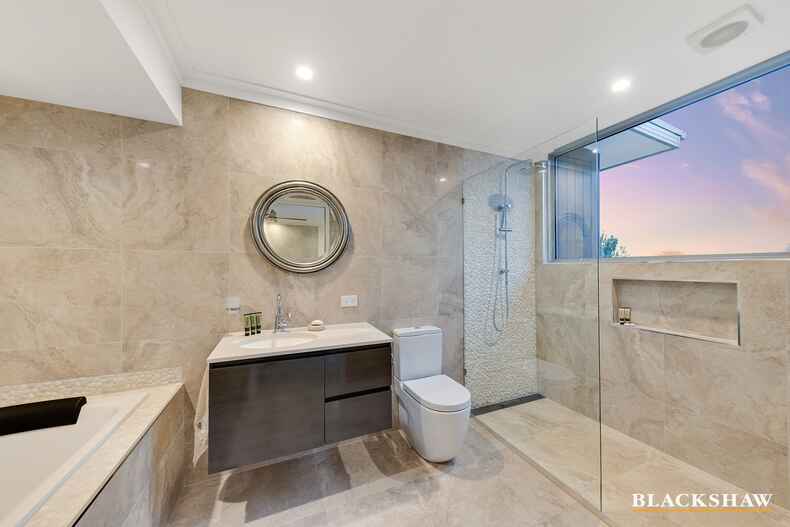 54 Appel Crescent Fadden 54 Appel Crescent Fadden