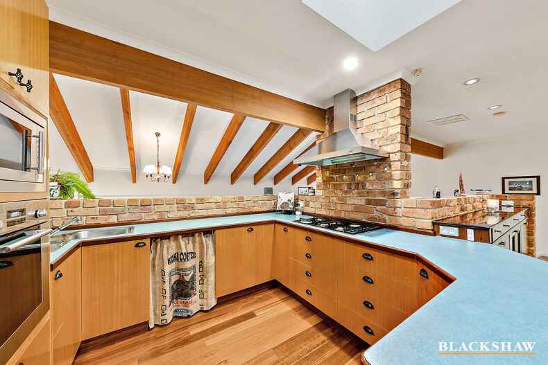 54 Appel Crescent Fadden 54 Appel Crescent Fadden