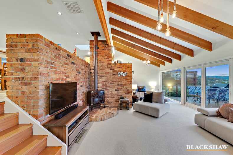 54 Appel Crescent Fadden 54 Appel Crescent Fadden