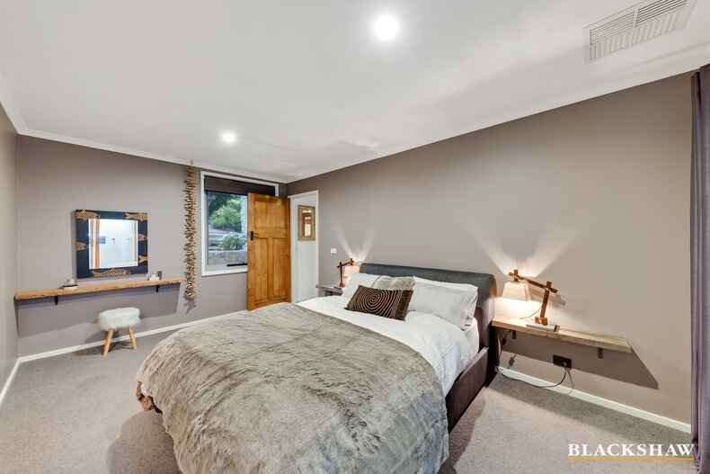 54 Appel Crescent Fadden 54 Appel Crescent Fadden