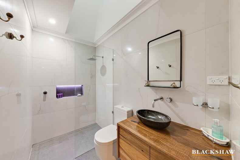 54 Appel Crescent Fadden 54 Appel Crescent Fadden