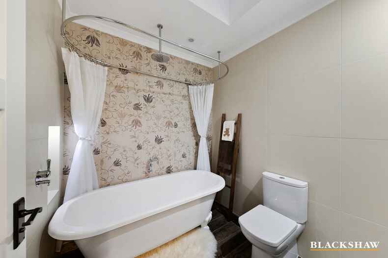 54 Appel Crescent Fadden 54 Appel Crescent Fadden