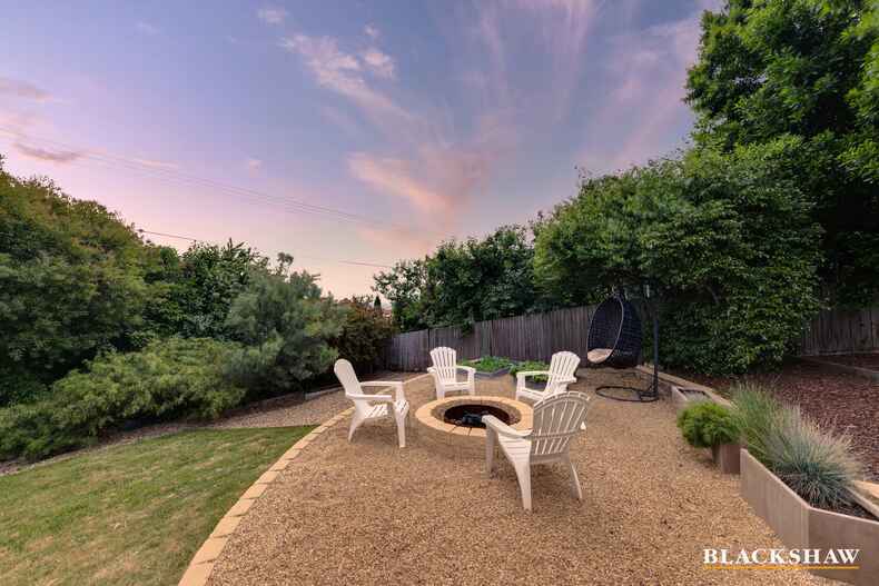 54 Appel Crescent Fadden 54 Appel Crescent Fadden