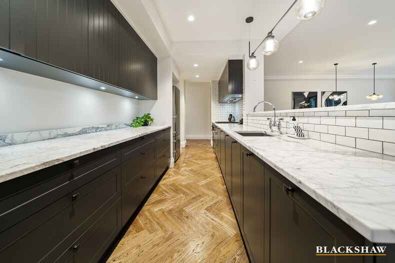 1/7 Leichhardt Street Kingston 1/7 Leichhardt Street Kingston