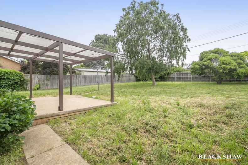 27 Maclaurin Crescent Chifley