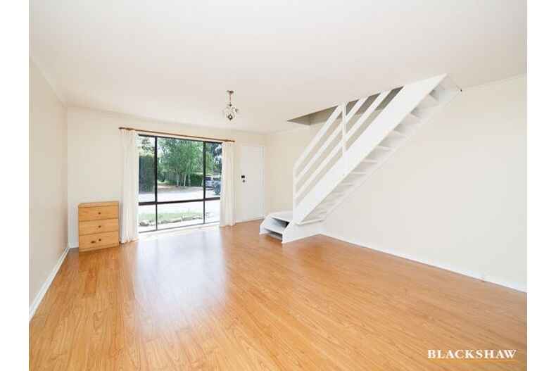 8/31 Barlow Street Scullin 8/31 Barlow Street Scullin