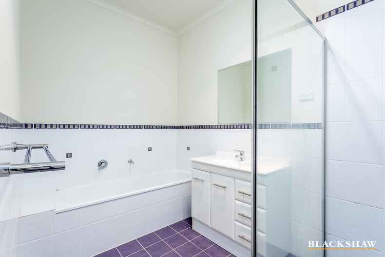 11 Helen Turner Street Gungahlin 11 Helen Turner Street Gungahlin