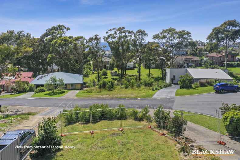 13 Mimosa Place Malua Bay