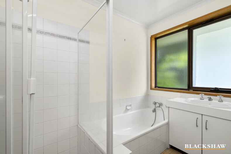 40 Alice Jackson Crescent Gilmore 40 Alice Jackson Crescent Gilmore