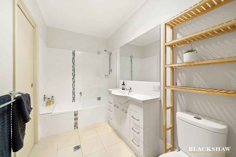 13 Murrjinelle Circuit Bonner