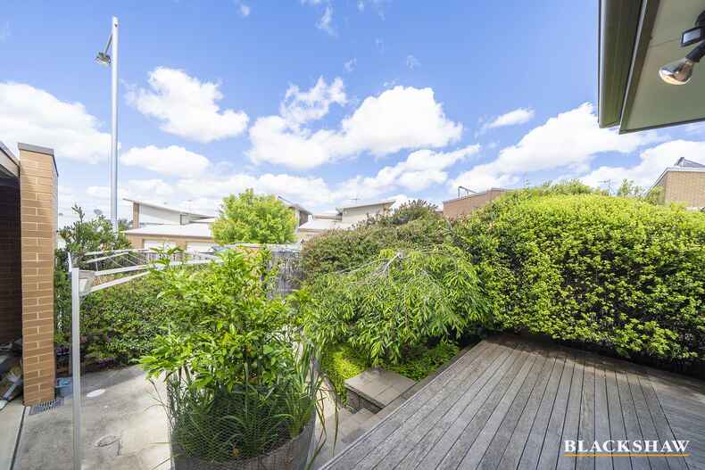 13 Murrjinelle Circuit Bonner