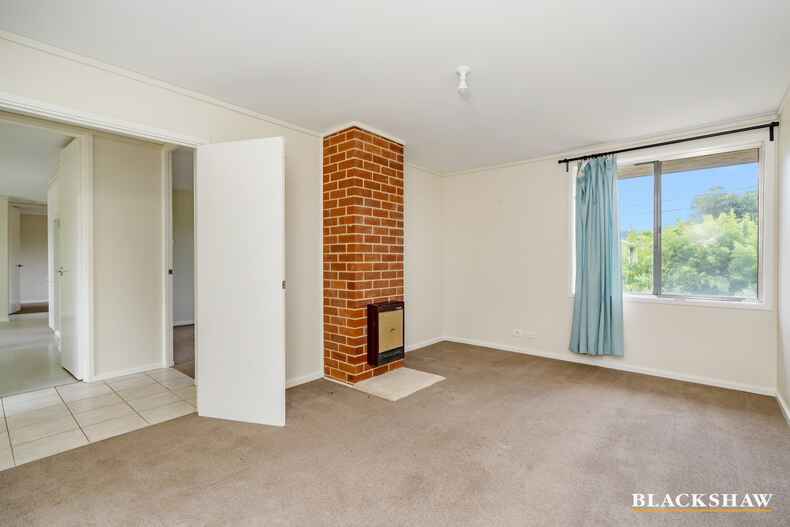 17 McMaster Street Scullin 17 McMaster Street Scullin