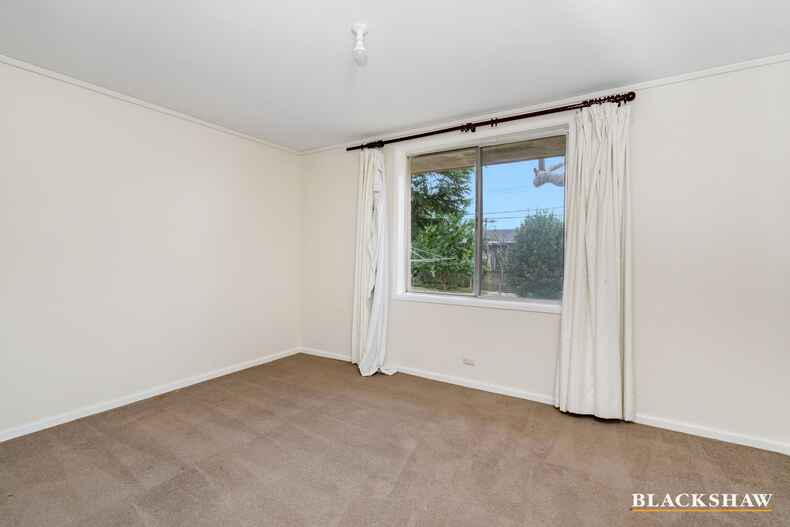 17 McMaster Street Scullin 17 McMaster Street Scullin