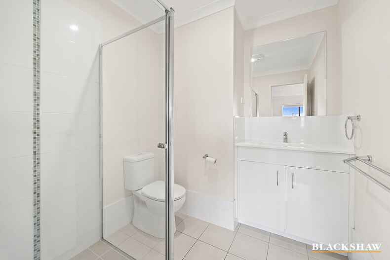 8 Quealy Street Casey 8 Quealy Street Casey