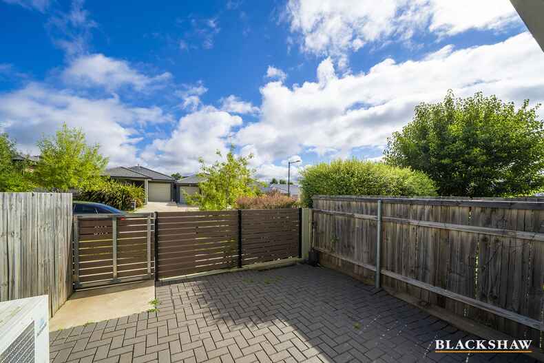 8 Quealy Street Casey 8 Quealy Street Casey