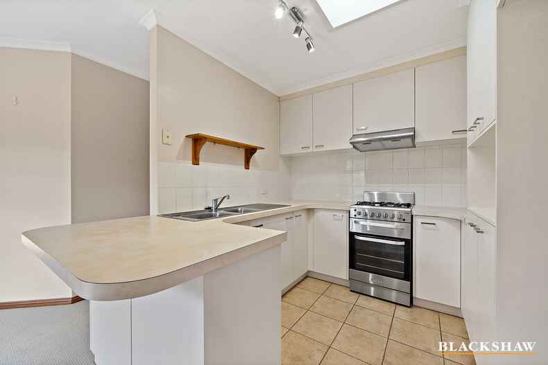 8/72 Brudenell Drive Jerrabomberra