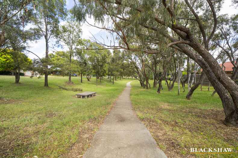 8/72 Brudenell Drive Jerrabomberra