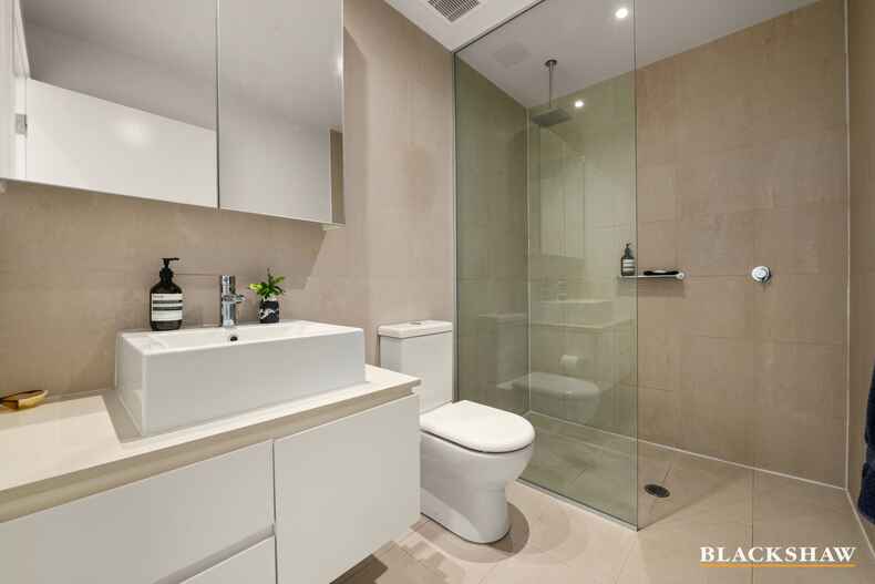 12/19 State Circle Forrest 12/19 State Circle Forrest