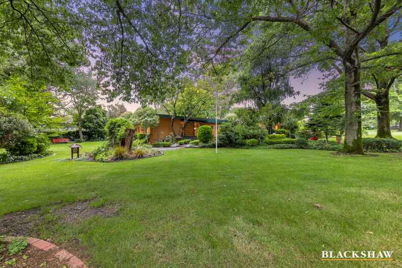 2 Hutt Street Yarralumla 2 Hutt Street Yarralumla