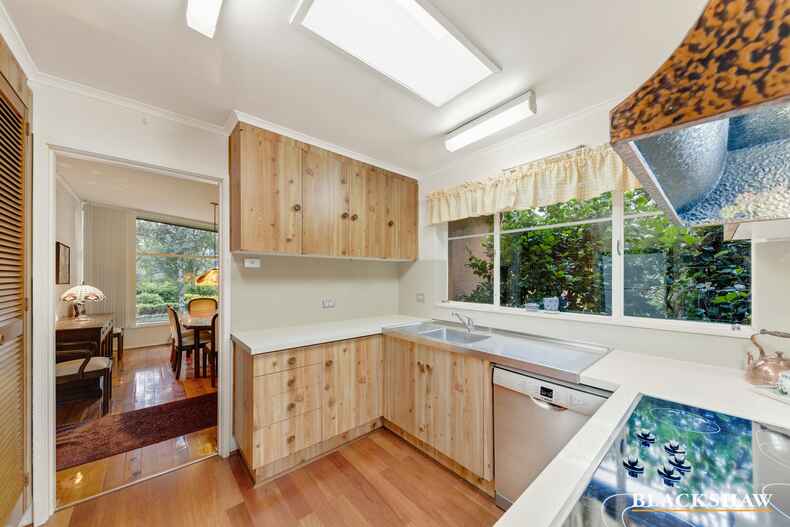 2 Hutt Street Yarralumla 2 Hutt Street Yarralumla