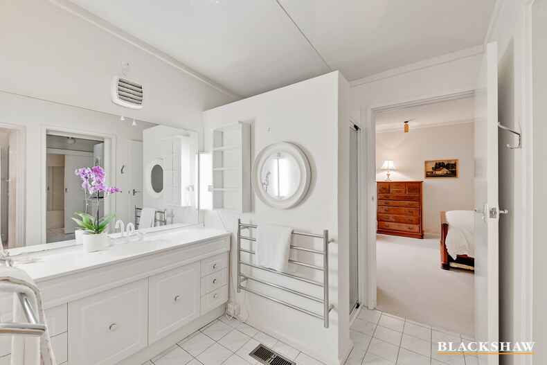 2 Hutt Street Yarralumla 2 Hutt Street Yarralumla