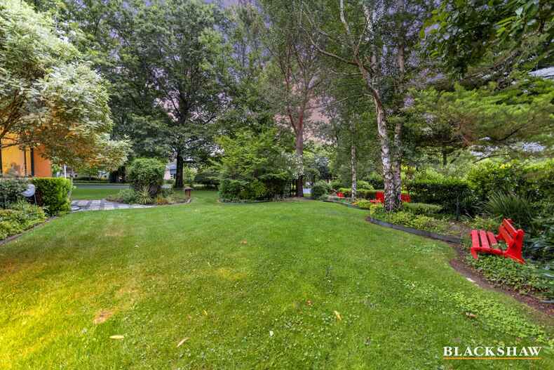 2 Hutt Street Yarralumla 2 Hutt Street Yarralumla