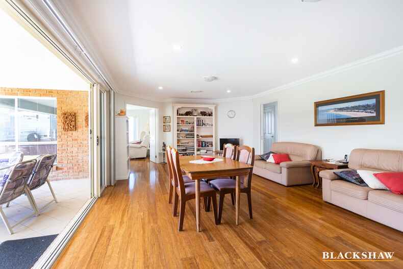 4 Bagarin Avenue Tomakin 4 Bagarin Avenue Tomakin