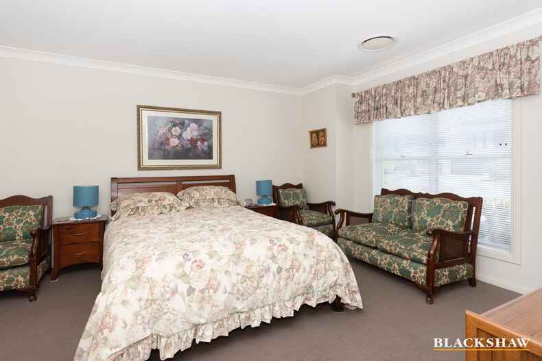 4 Bagarin Avenue Tomakin 4 Bagarin Avenue Tomakin