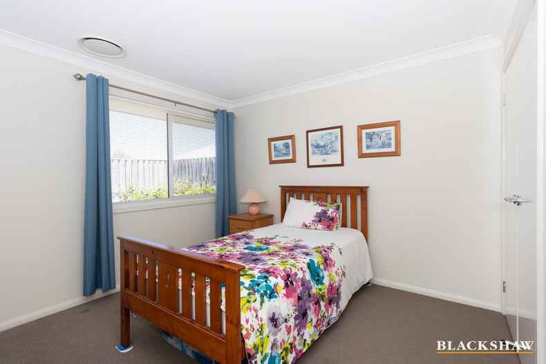 4 Bagarin Avenue Tomakin 4 Bagarin Avenue Tomakin