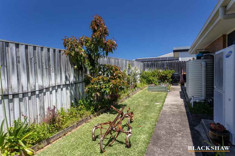 4 Bagarin Avenue Tomakin 4 Bagarin Avenue Tomakin