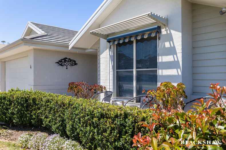 4 Bagarin Avenue Tomakin 4 Bagarin Avenue Tomakin