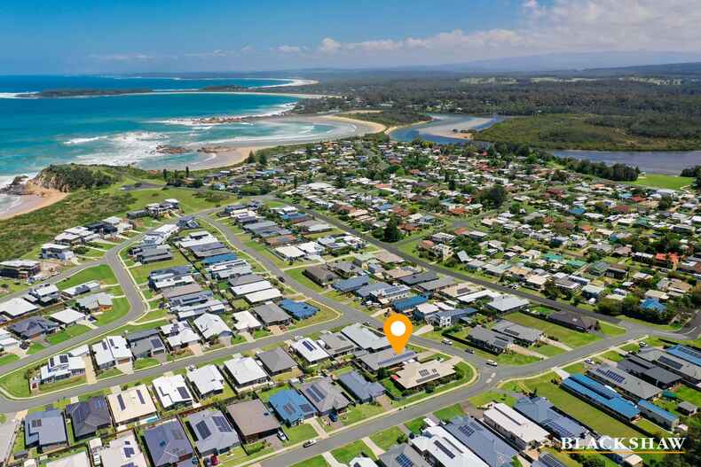 4 Bagarin Avenue Tomakin 4 Bagarin Avenue Tomakin