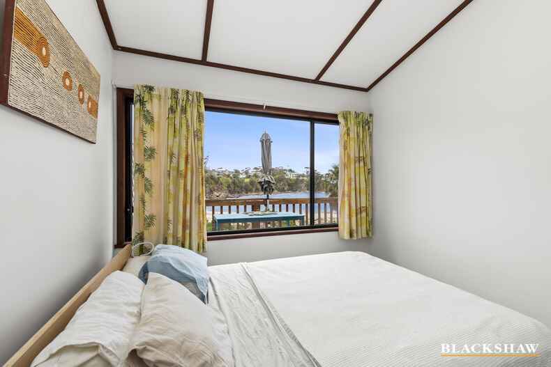 68 Yugura Street Malua Bay 68 Yugura Street Malua Bay