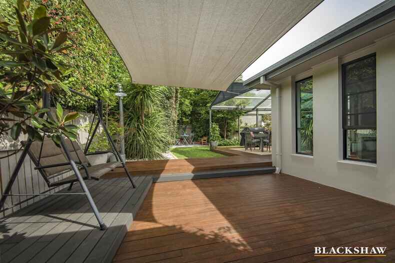 5 Fossey Street Holder 5 Fossey Street Holder