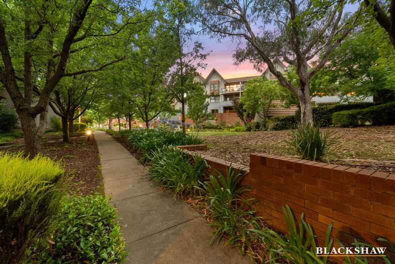 25/7 Hopegood Place Garran 25/7 Hopegood Place Garran