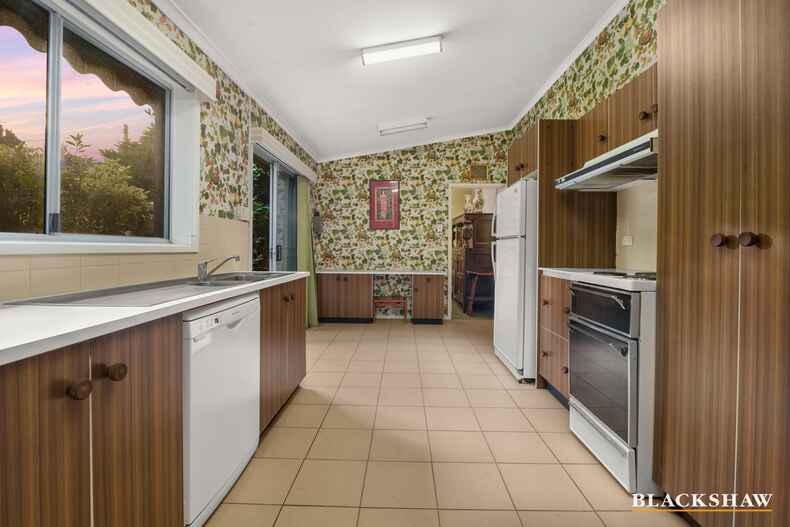 79 Jacka Crescent Campbell 79 Jacka Crescent Campbell