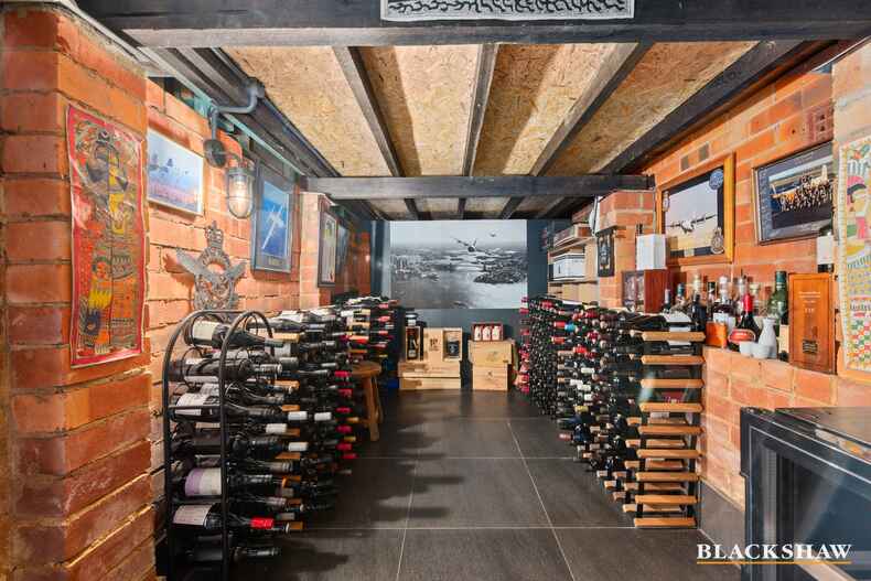 32 Endeavour Street Red Hill 32 Endeavour Street Red Hill