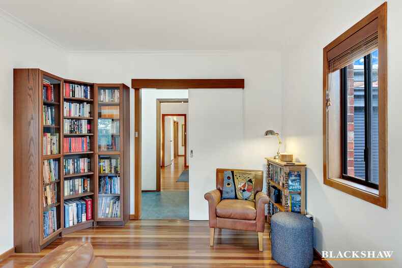 14B Hooker Street Yarralumla 14B Hooker Street Yarralumla