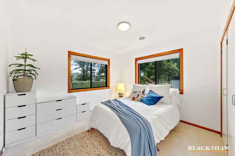 14B Hooker Street Yarralumla 14B Hooker Street Yarralumla