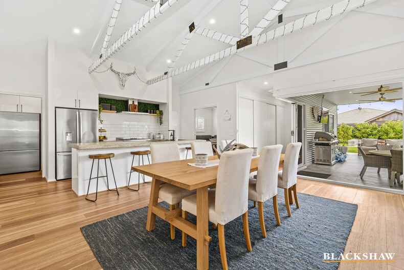 13 Bagarin Avenue Tomakin 13 Bagarin Avenue Tomakin