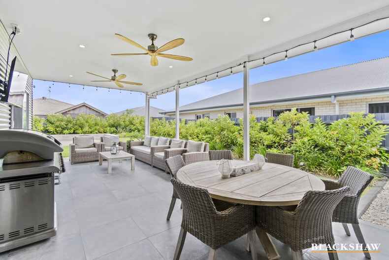 13 Bagarin Avenue Tomakin 13 Bagarin Avenue Tomakin