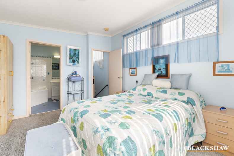 20 Catlin Avenue Batemans Bay 20 Catlin Avenue Batemans Bay