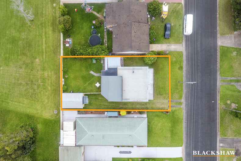 20 Catlin Avenue Batemans Bay 20 Catlin Avenue Batemans Bay