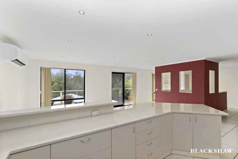 13 Gibson Place Batehaven