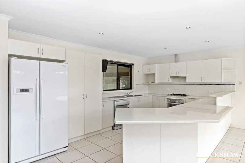 13 Gibson Place Batehaven