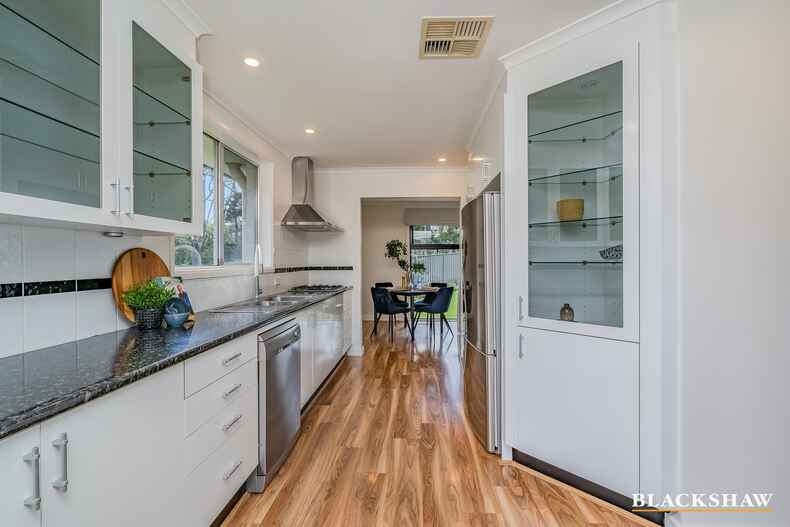 16 Real Place Latham 16 Real Place Latham